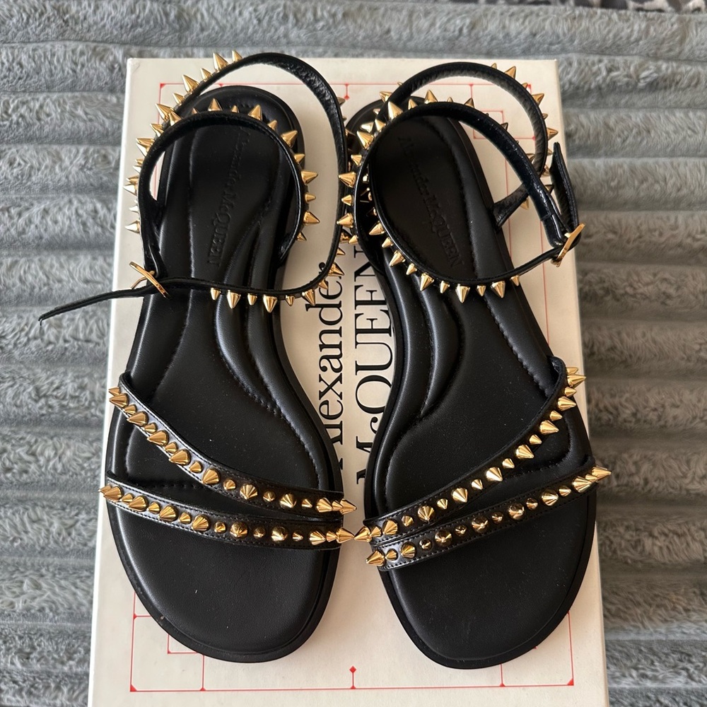 NWT. Alexander McQueen Black and Gold Studded Women's Sandals